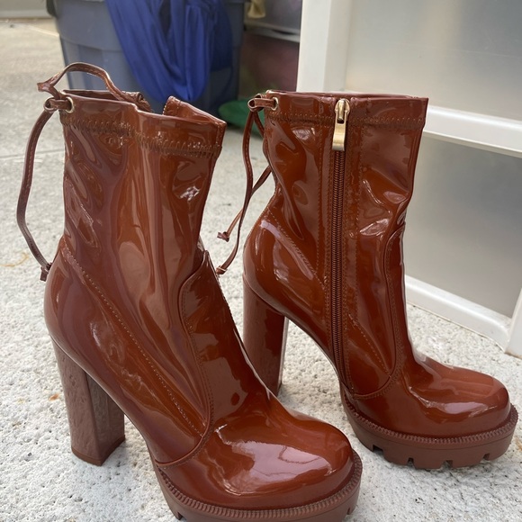 Azalea Wang Platform Boots - Picture 2 of 2